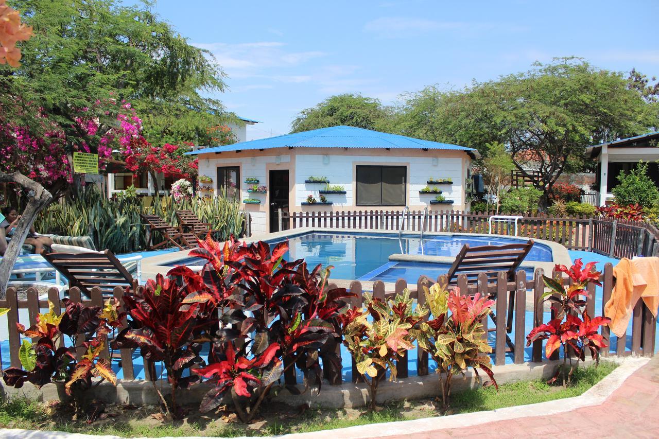 El Jardin De Playas Hotel Exterior photo