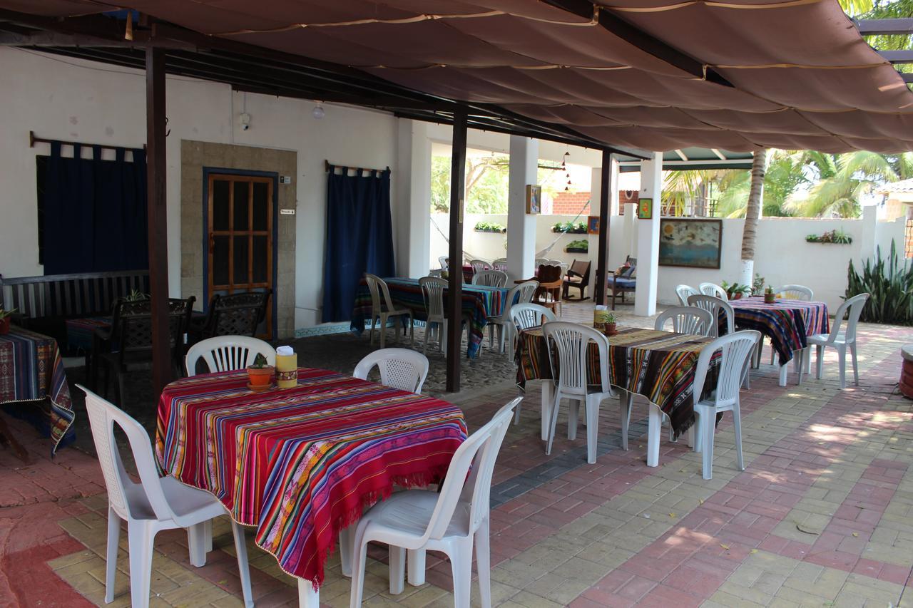 El Jardin De Playas Hotel Exterior photo