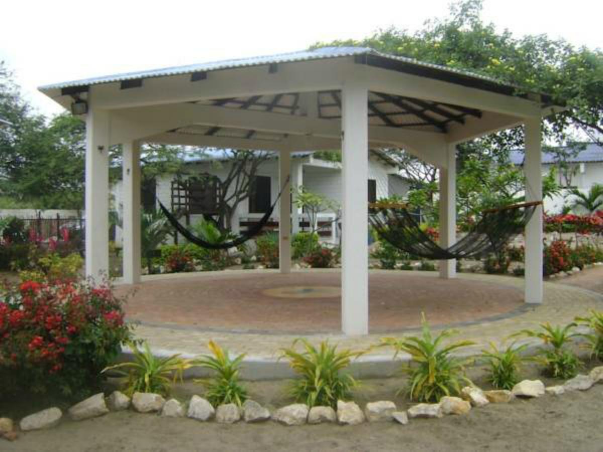 El Jardin De Playas Hotel Exterior photo